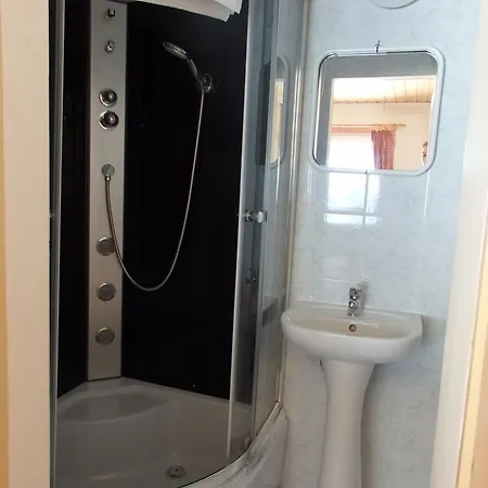 Alojamento de Turismo Selvagem Karolínka *