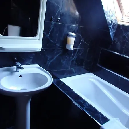 Alojamento de Turismo Selvagem Karolínka *