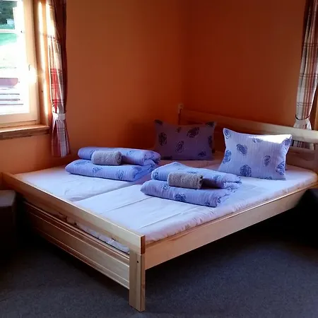 Alojamento de Turismo Selvagem Karolínka *