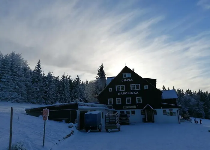 Karolinka 山林小屋