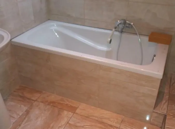 山林小屋 Karolinka 贝内茨科